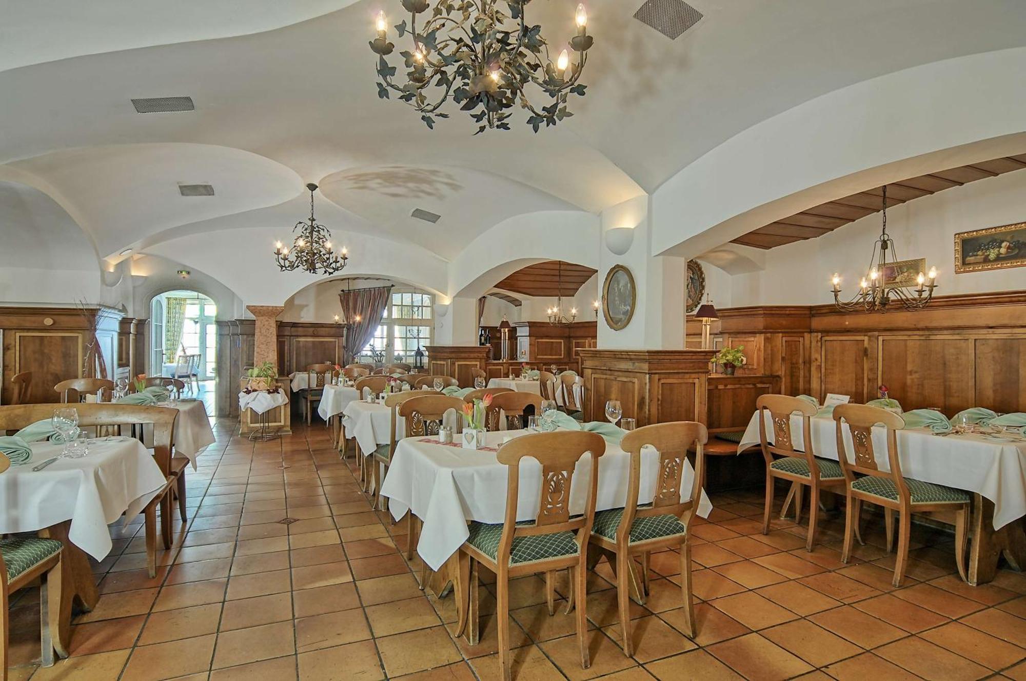 Hotel Bayerischer Hof Miesbach, BW Premier Collection Extérieur photo